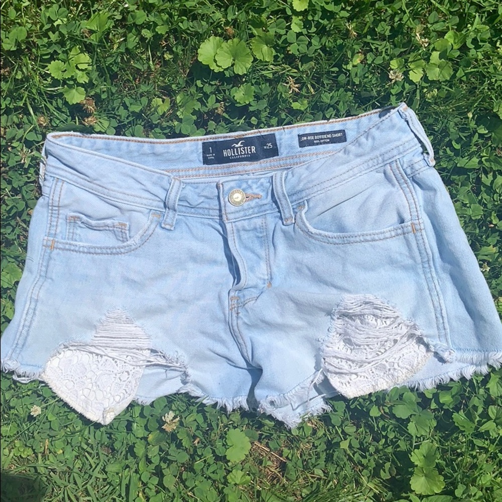 Hollister low rise boyfriend shorts